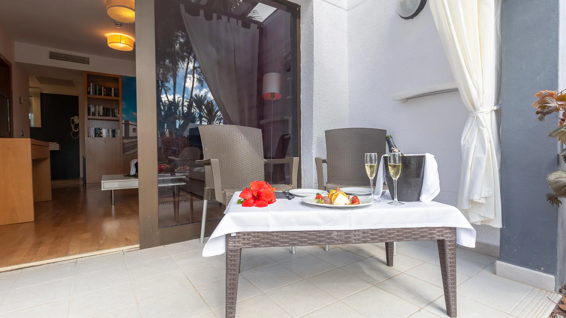 R2 Romantic Fantasia Dreams & Suites Hotel (Adults Only) Tarajalejo