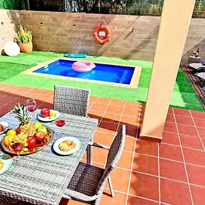 Ferienhaus Casa Taramar - - Max 8 Personen - Pool - Meerblick - Strandnah Tarajalejo