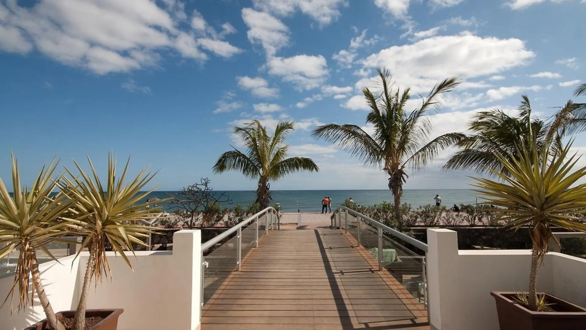 R2 Romantic Fantasia Dreams & Suites Hotel (Adults Only) Tarajalejo 4*,